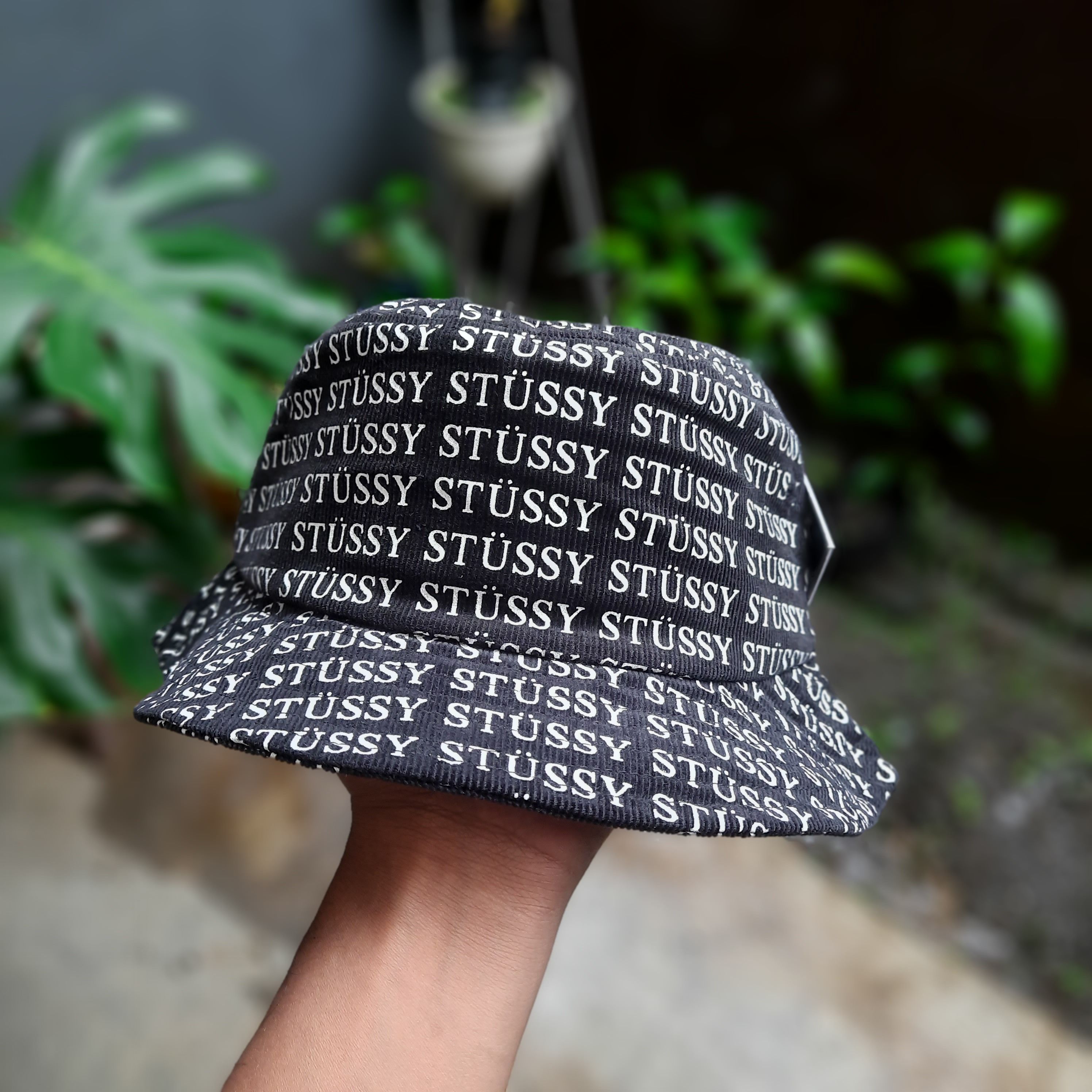 stussy×KANGOAL バケットハット Stussy x Kangol Bermuda-Themed Bucket Hat – PAUSE Online