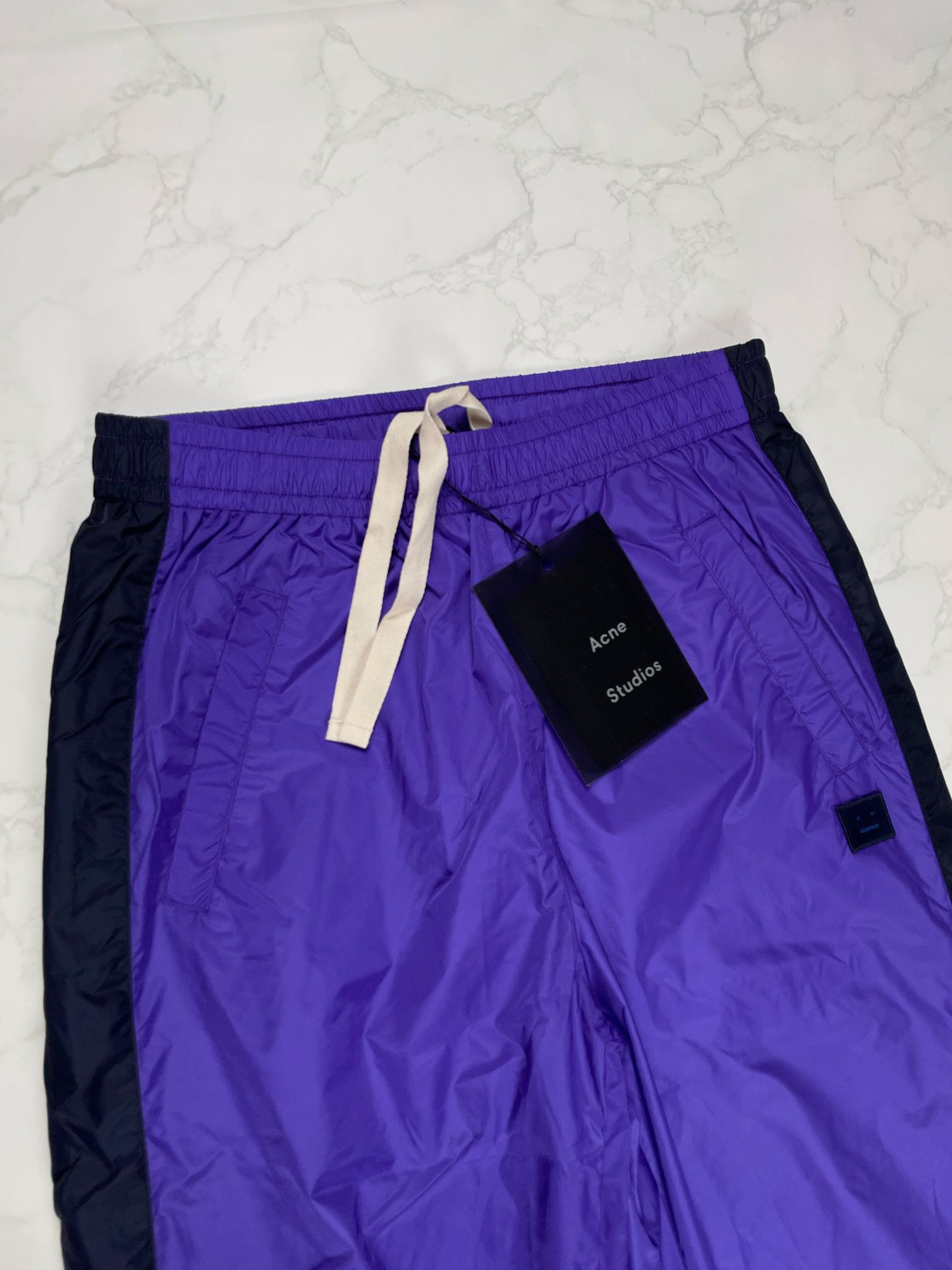 Acne Studios 🔥60% OFF🔥 [SALE] Acne Studios Phoenix Face Trackpants Size US 29 - 10 Thumbnail