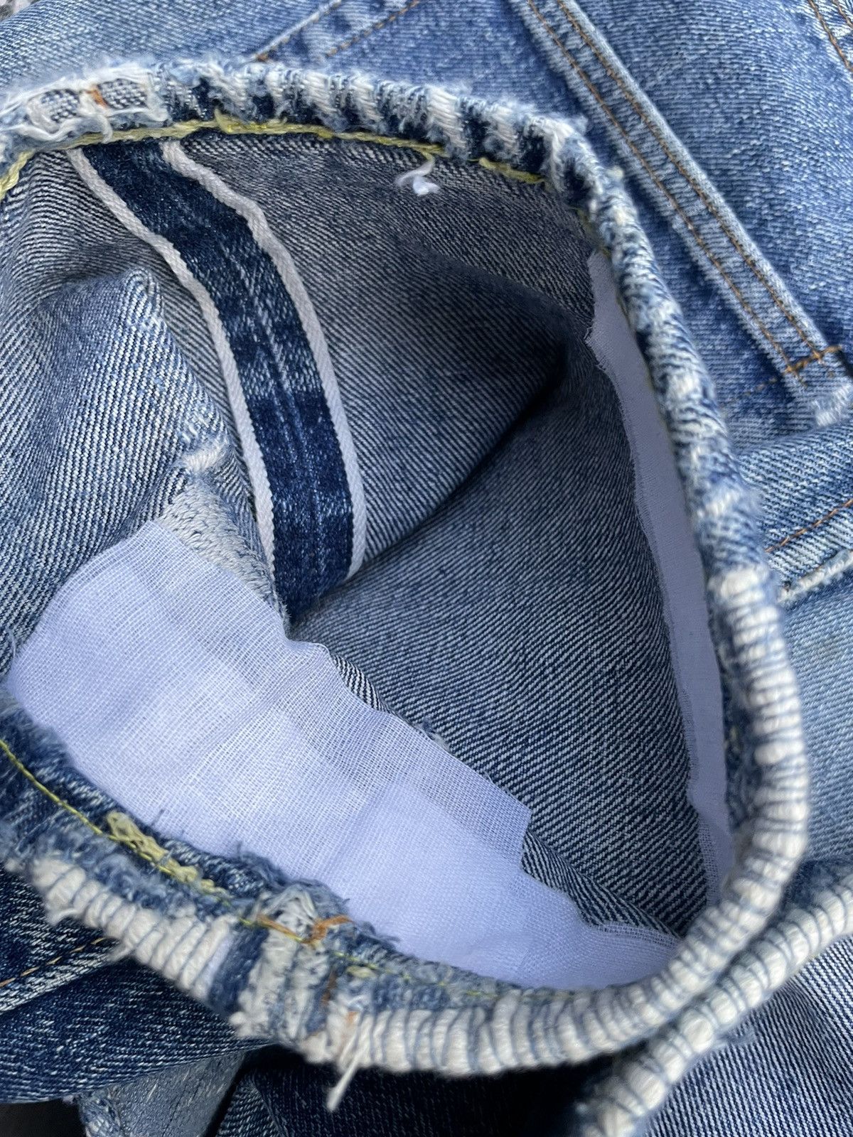 Levi's Vintage 1975 501 e Selvedge Distresed Denim Size US 29 - 13 Thumbnail