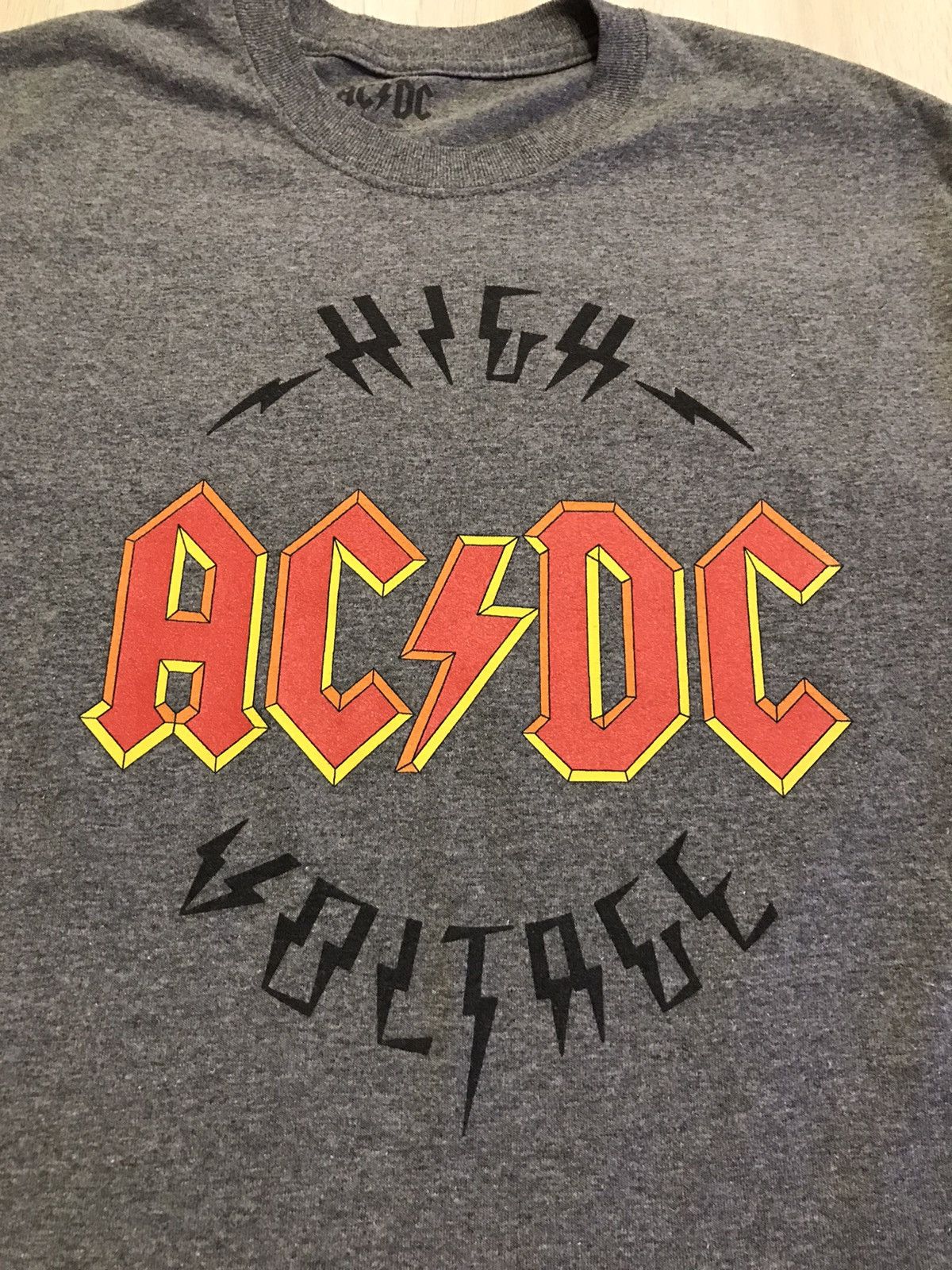 AC/DC AC/DC 2010 T-shirt official merchandise High Voltagr Size US M / EU 48-50 / 2 - 2 Thumbnail