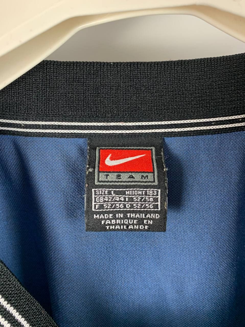 Nike Nike vintage t-shirt blue L Size US L / EU 52-54 / 3 - 13 Thumbnail