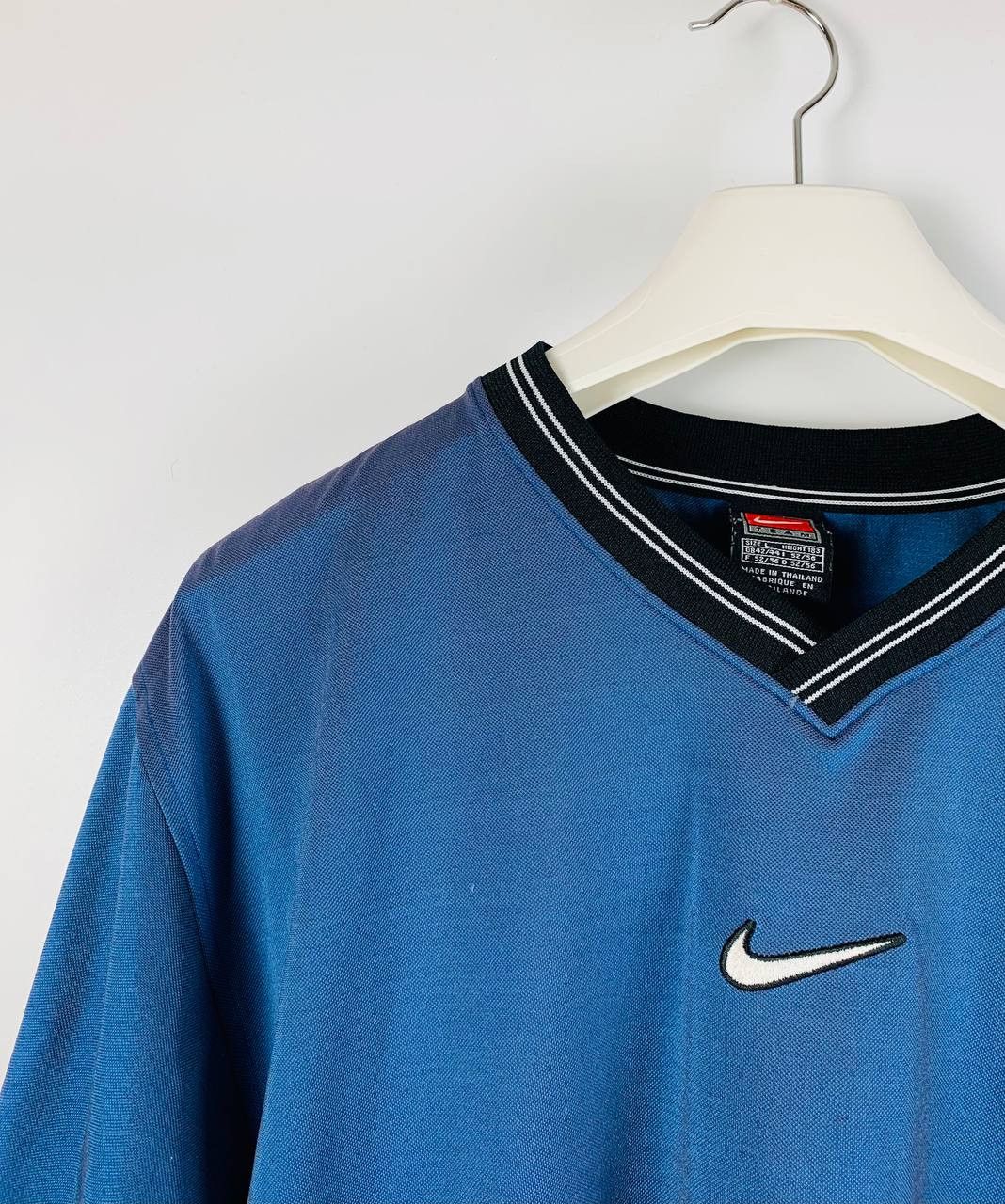 Nike Nike vintage t-shirt blue L Size US L / EU 52-54 / 3 - 3 Thumbnail