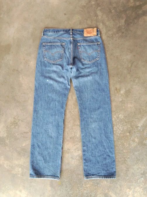 Levi's Vintage Levi's 501 Straight Leg Jeans 33x31 Size US 33 - 2 Thumbnail