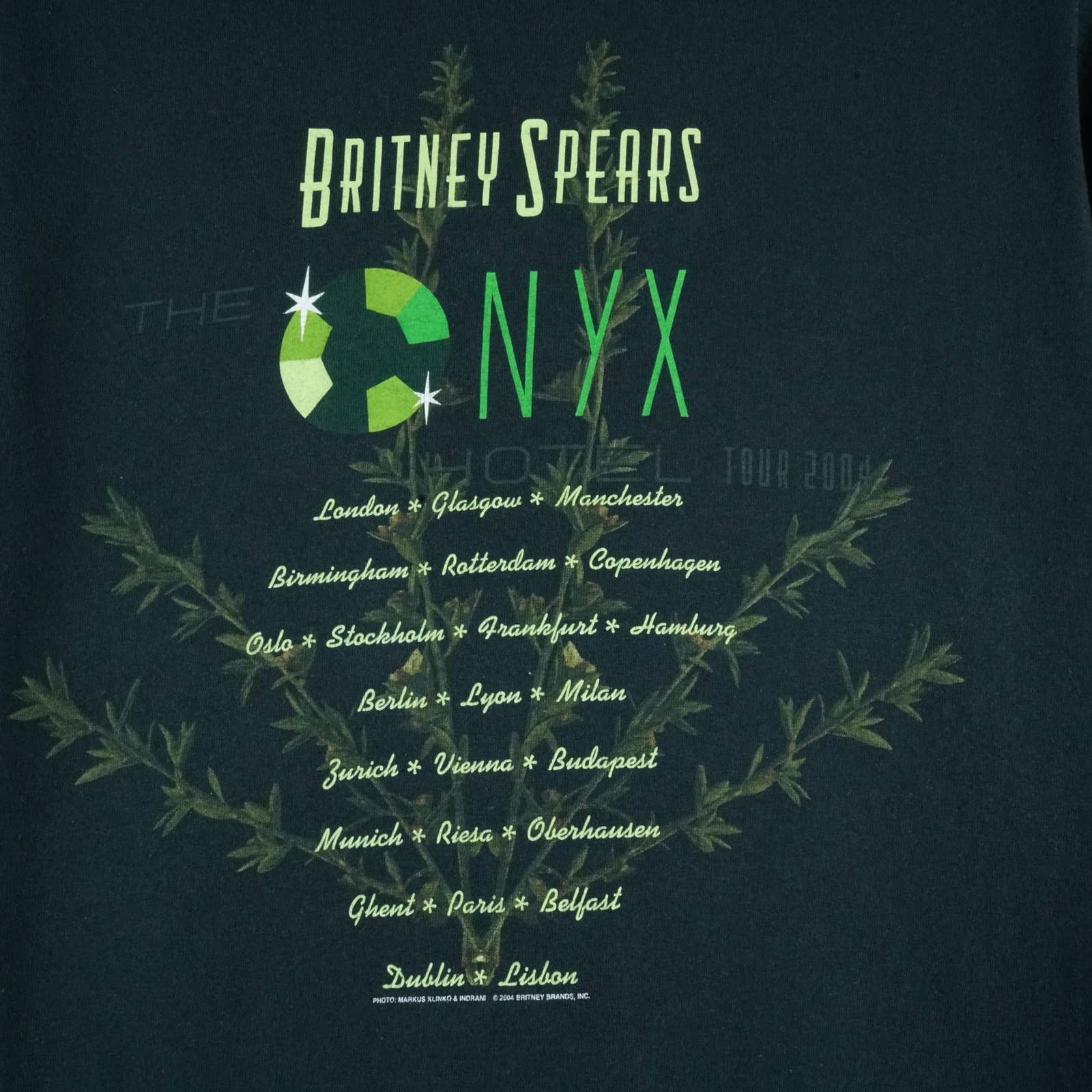 Band Tees × Rap Tees × Vintage Britney Spears t shirt 2004 tour Size US S / EU 44-46 / 1 - 7 Thumbnail