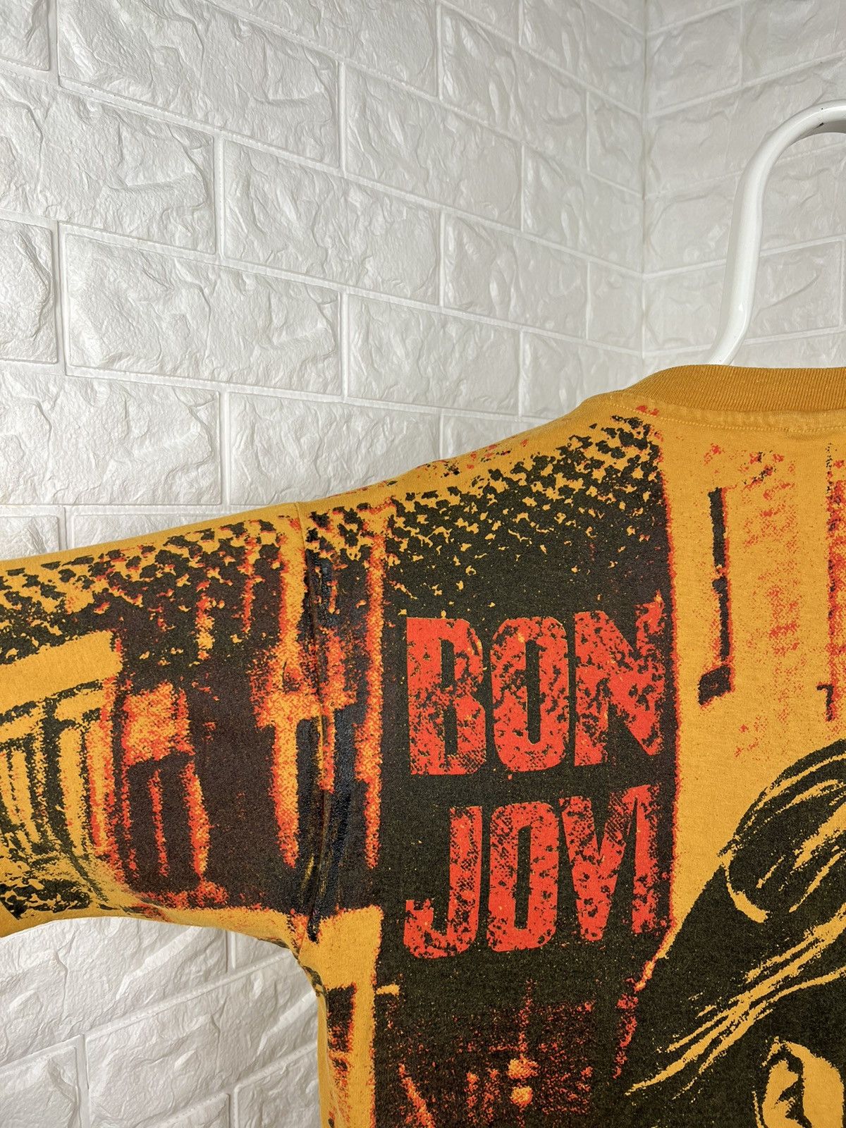 Band Tees × Vintage Vintage Bon Jovi All Over Print Shirt Size US L / EU 52-54 / 3 - 7 Thumbnail