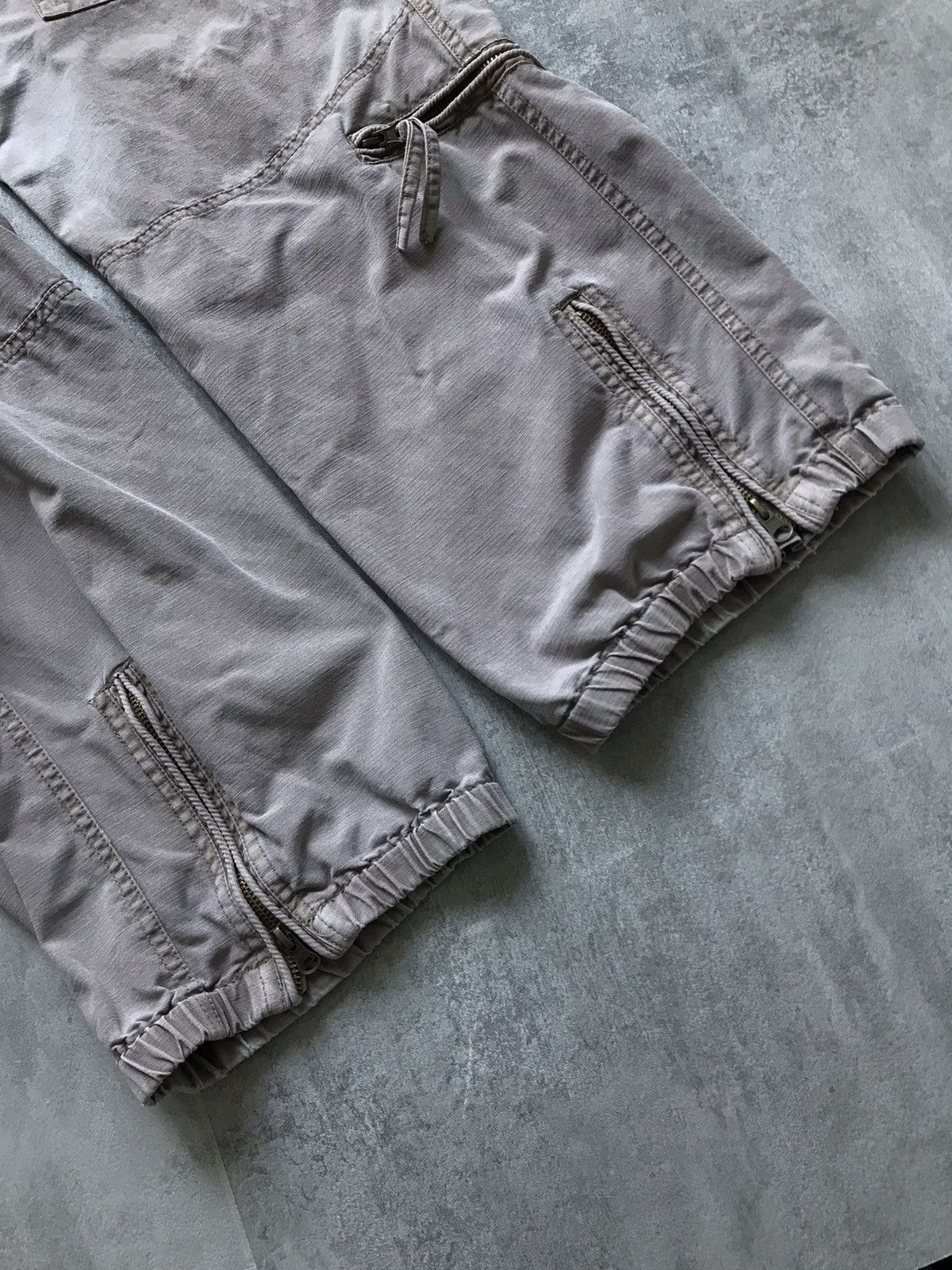 Japanese Brand × Vintage Vintage 90s Y2k multi pocket cargo pants wide leg workwear Size US 32 / EU 48 - 6 Thumbnail