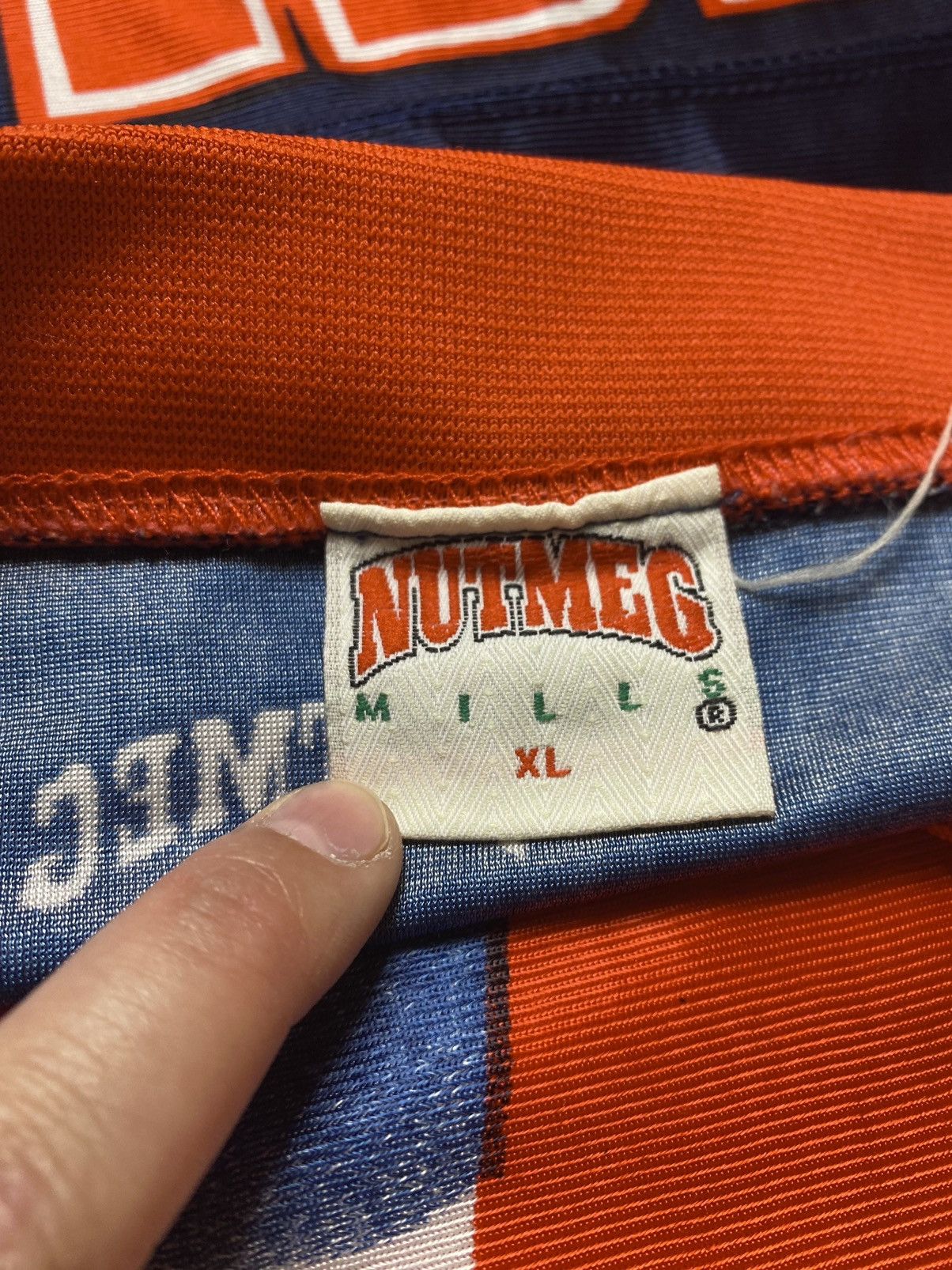 Nutmeg Vintage nutmeg mills England rare euro 1996 jersey uefa Size US XL / EU 56 / 4 - 5 Thumbnail