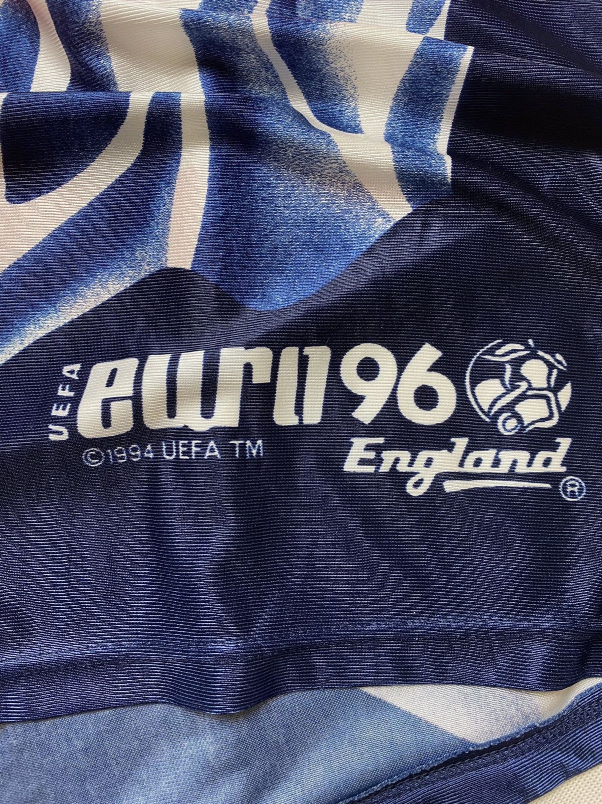 Nutmeg Vintage nutmeg mills England rare euro 1996 jersey uefa Size US XL / EU 56 / 4 - 3 Thumbnail