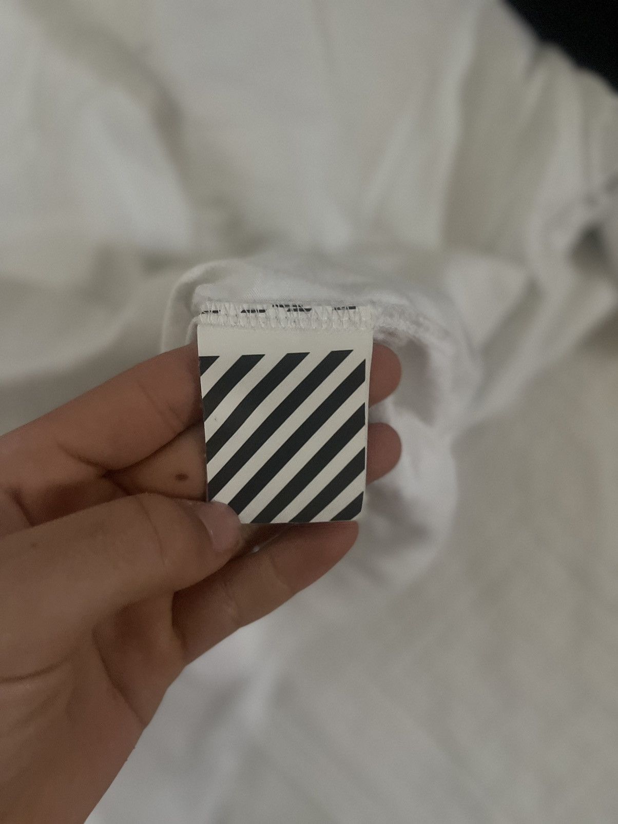 Off-White Off white airport tape TEE Size US S / EU 44-46 / 1 - 11 Thumbnail