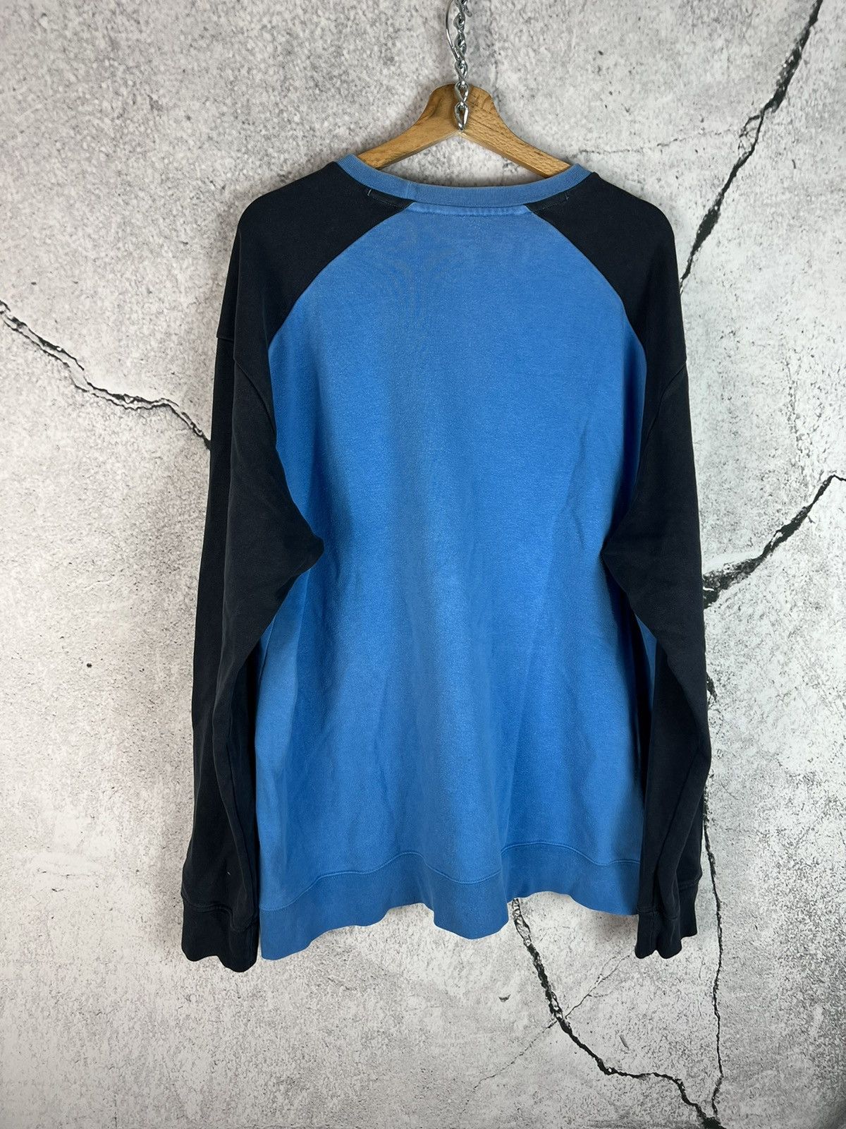 Nike Vintage Nike 00s baby blue sweatshirt Size US XXL / EU 58 / 5 - 2 Thumbnail