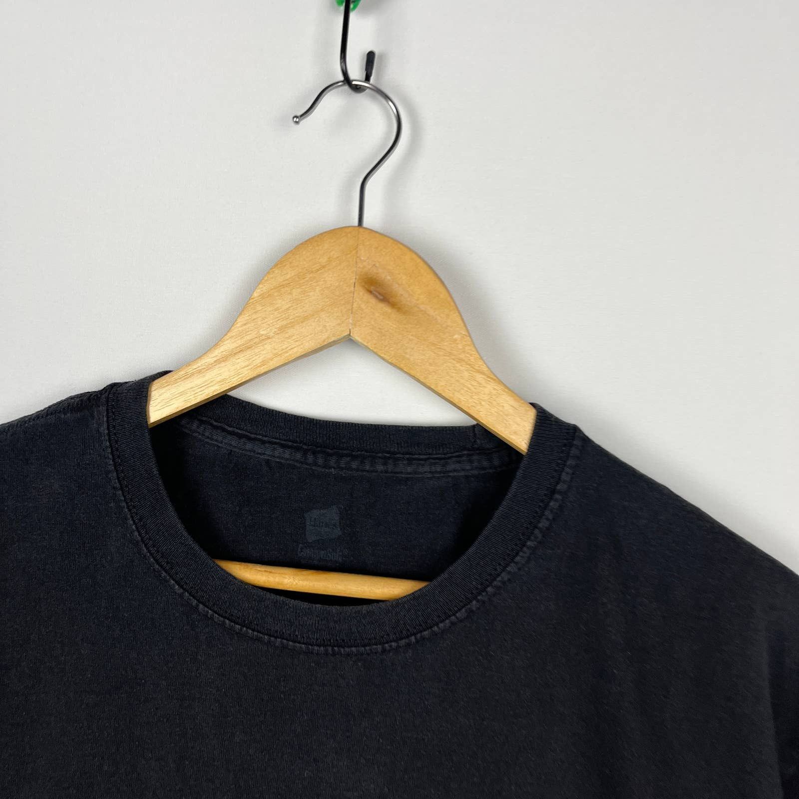 Vintage Faded Blank Black T shirt Large Size US L / EU 52-54 / 3 - 2 Thumbnail