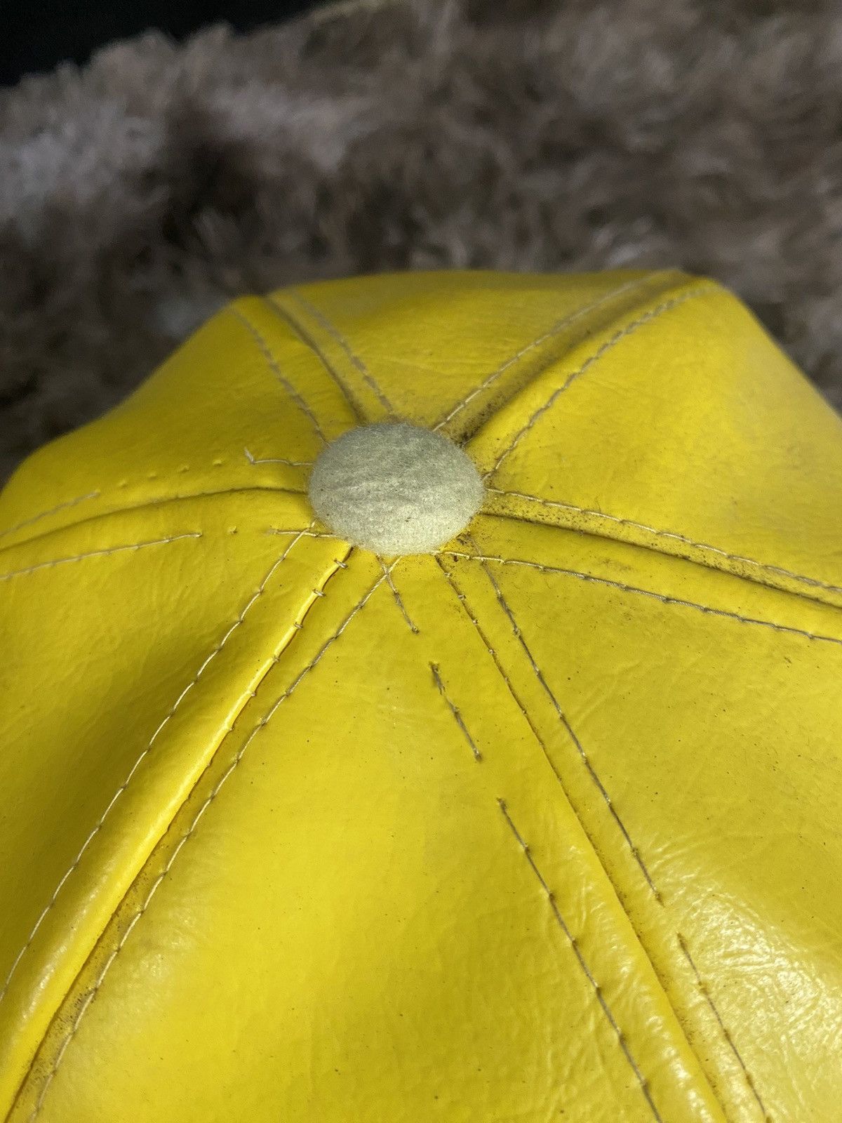 Leather × Vintage Vintage 80’s Racing Car Chevrolet Leather by youngan Size ONE SIZE - 9 Thumbnail