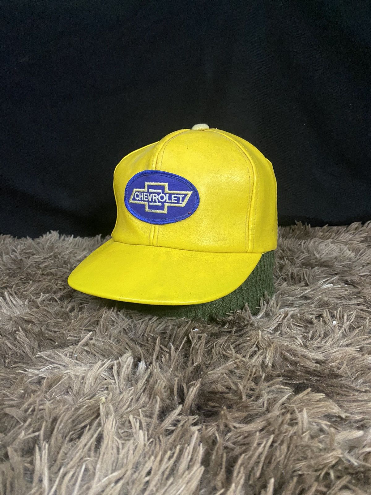 Leather × Vintage Vintage 80’s Racing Car Chevrolet Leather by youngan Size ONE SIZE - 4 Thumbnail