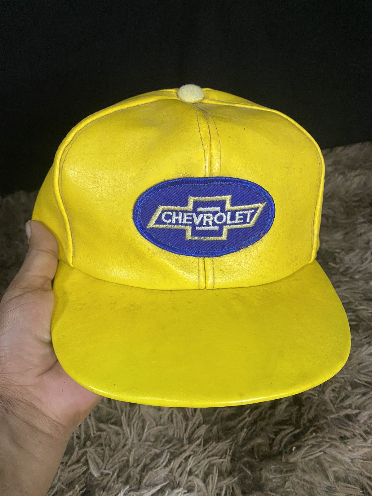Leather × Vintage Vintage 80’s Racing Car Chevrolet Leather by youngan Size ONE SIZE - 3 Thumbnail