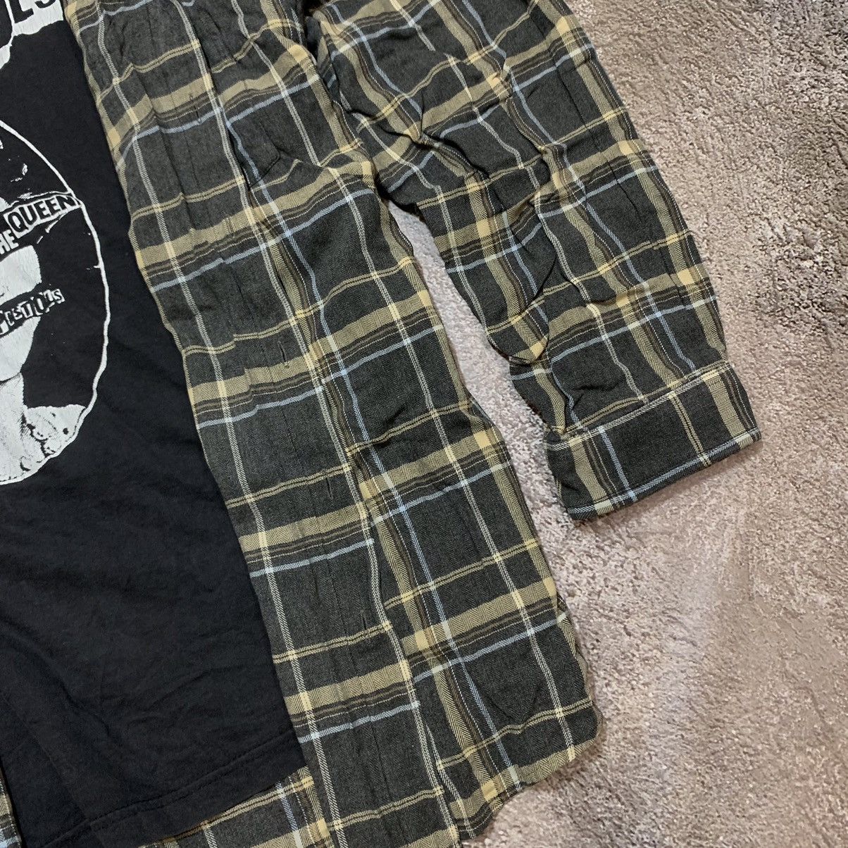 Vintage Vintage 90s Plaid Shirt Sex Pistols Graphic Tee Punk Boxy L Size US L / EU 52-54 / 3 - 6 Thumbnail