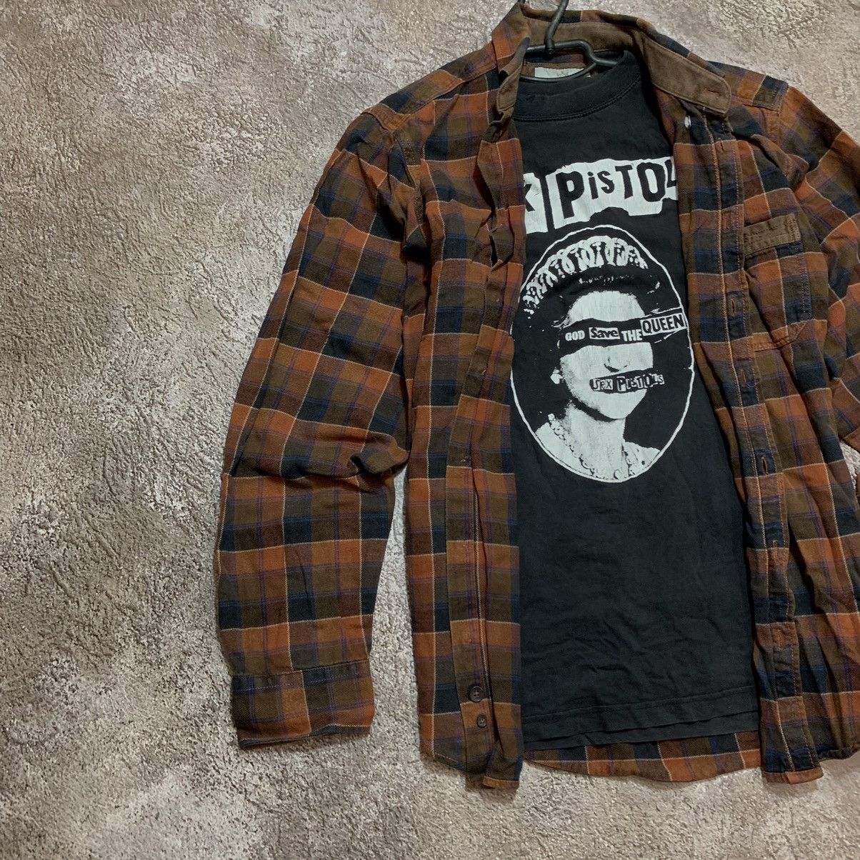 Vintage Vintage 90s Punk Graphic Tee Brown Plaid Shirt Grunge Slim S Size US S / EU 44-46 / 1 - 3 Thumbnail