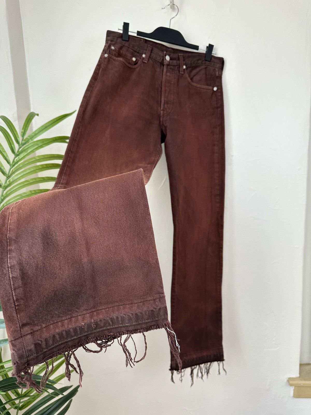 image of Hype x Levis (31X33) Crazy Faded Brown Levi’S 501 Jeans, Men's