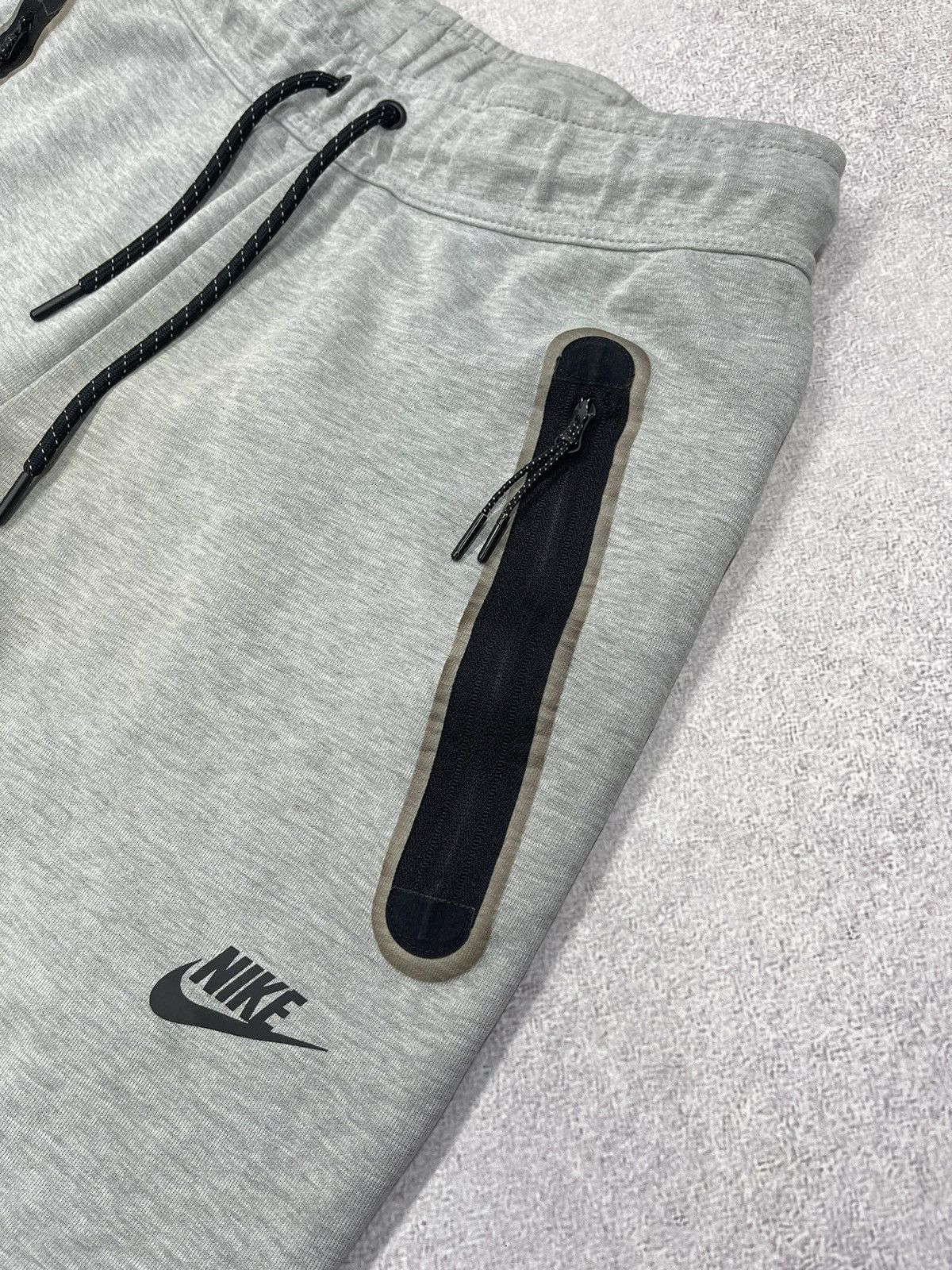 Nike × Nike ACG × Vintage Mens Nike Tech Fleece NSW Jogger Grey Drill Swoosh Drip Size US 30 / EU 46 - 4 Thumbnail