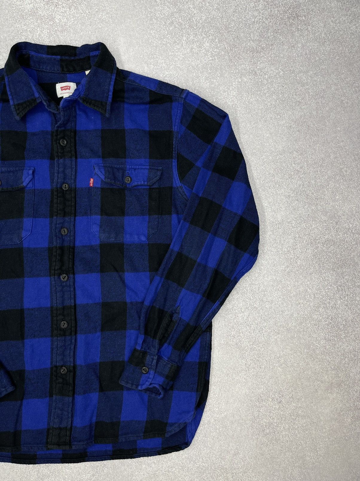 Levi's × Levi's Vintage Clothing × Vintage Mens Levis Shirt Into a Cage Blue Y2K Vintage Size S Size US S / EU 44-46 / 1 - 3 Thumbnail