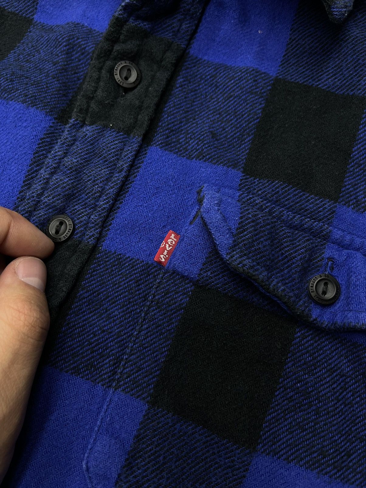 Levi's × Levi's Vintage Clothing × Vintage Mens Levis Shirt Into a Cage Blue Y2K Vintage Size S Size US S / EU 44-46 / 1 - 5 Thumbnail