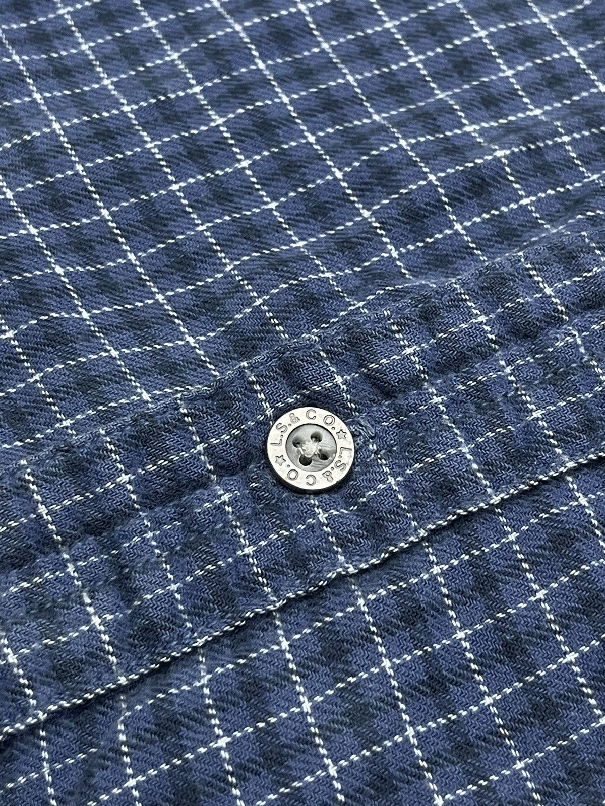 Levi's Vintage Levis Strauss Shirt Into a Cage Y2K Size US XL / EU 56 / 4 - 6 Thumbnail