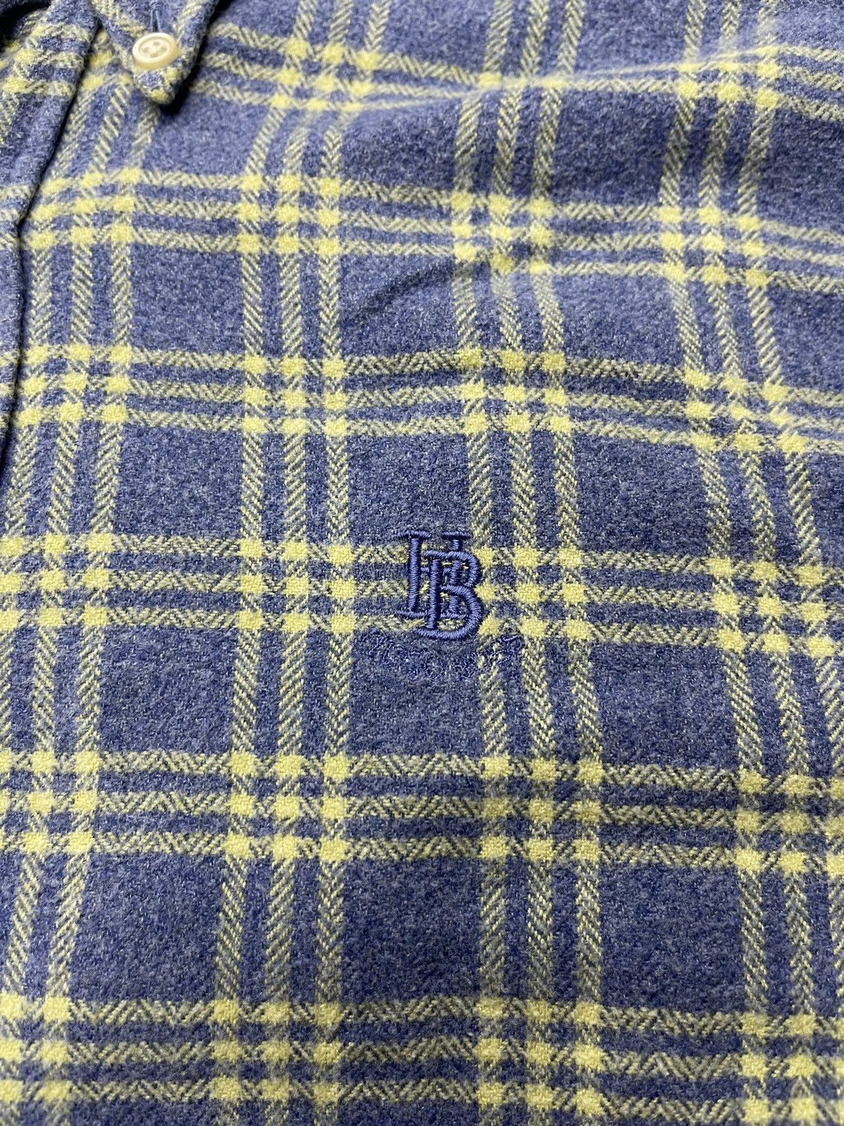 Hugo Boss Vintage Hugo Boss Shirt Into a Cage Blue Y2K Size L Size US L / EU 52-54 / 3 - 5 Thumbnail
