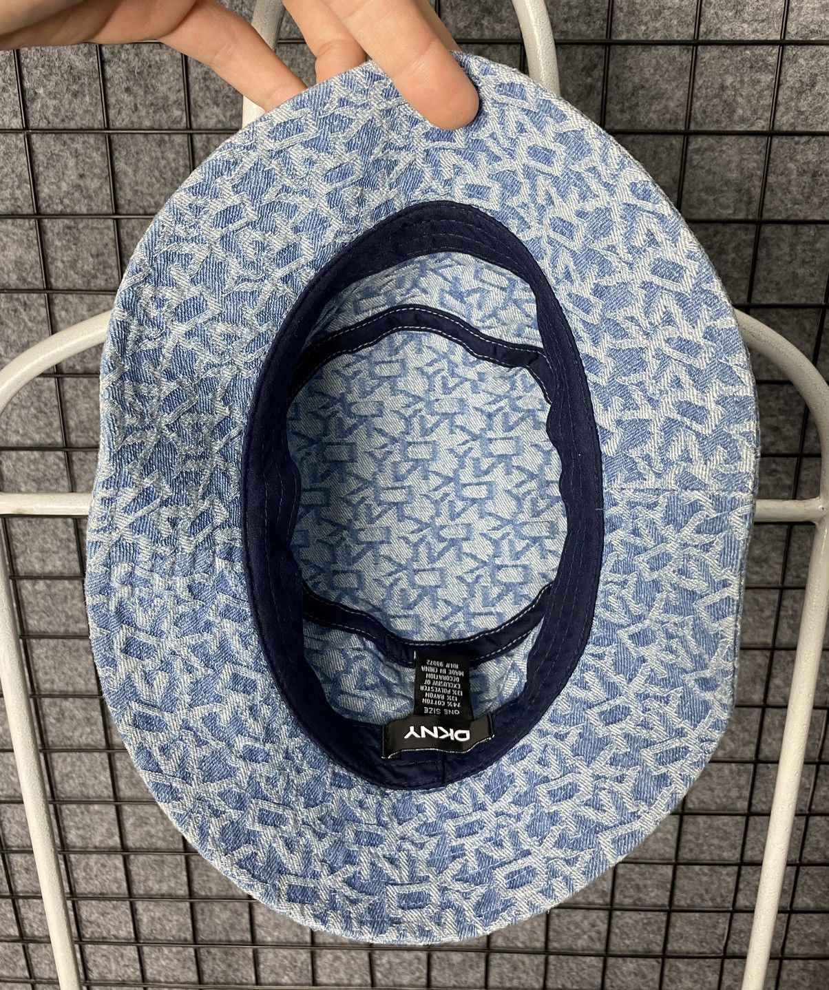 DKNY DKNY Streetwear Monogram Logo Denim Bucket Hat Size OS Size ONE SIZE - 6 Thumbnail