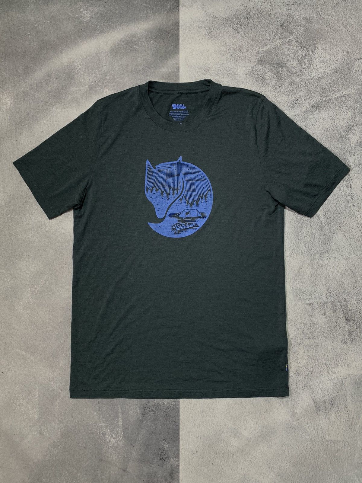 Other Vintage Y2K FjallRaven tee outdoor big logo size XL Size US XL / EU 56 / 4 - 1 Thumbnail