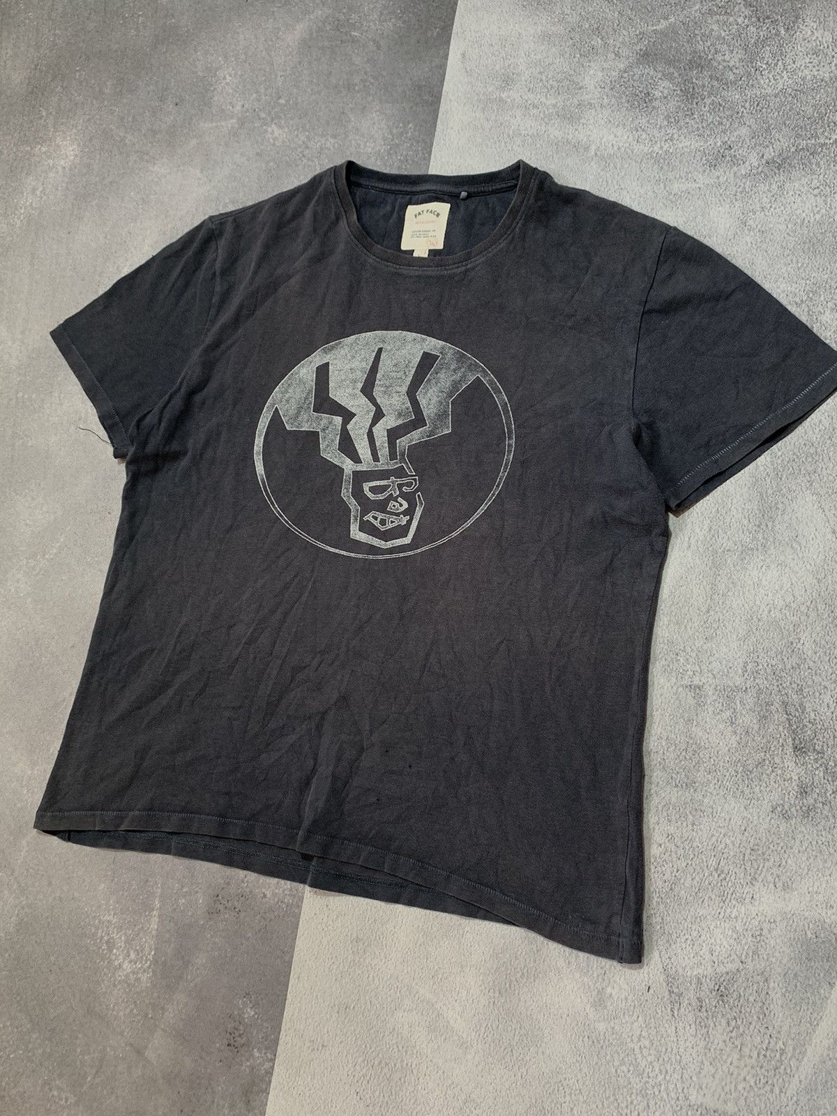 Vintage Vintage Y2K Fat Face sun faded tee big logo size L Size US L / EU 52-54 / 3 - 2 Thumbnail