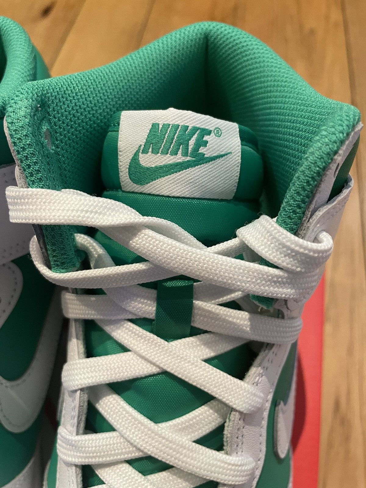 Nike Nike Dunk High Stadium Green Pine 2023 Size US 9 / EU 42 - 6 Thumbnail