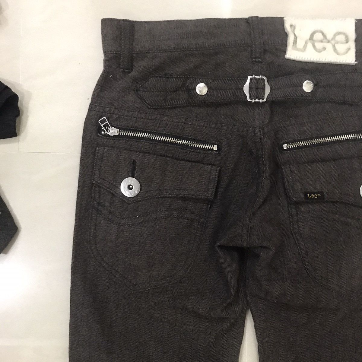 Lee Lee Buckle Back Double Zipper And Pocket Casual Pant Size US 32 / EU 48 - 12 Thumbnail