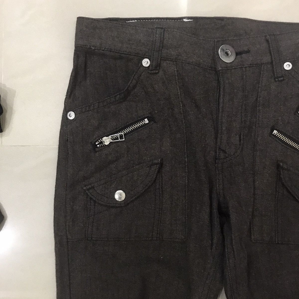 Lee Lee Buckle Back Double Zipper And Pocket Casual Pant Size US 32 / EU 48 - 5 Thumbnail