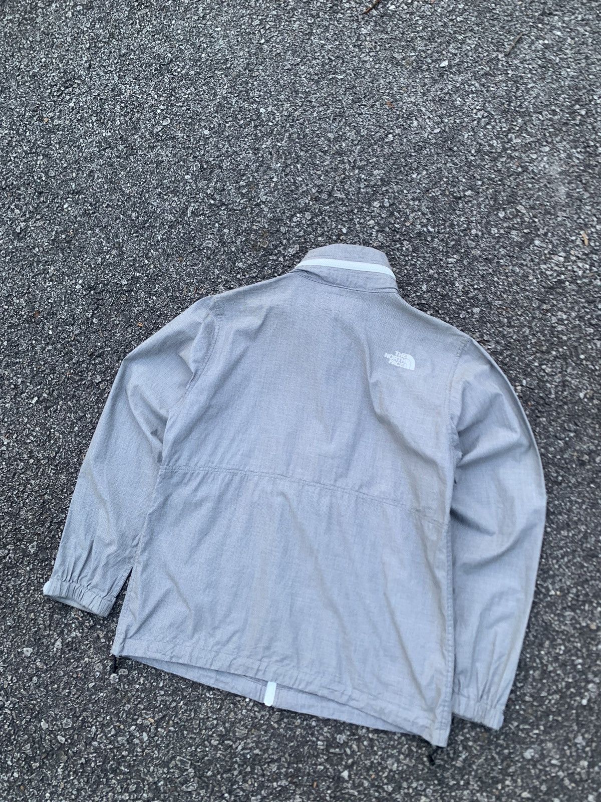 The North Face 🥷The North Face Grey Jacket (WOMAN S) Size US S / EU 44-46 / 1 - 8 Thumbnail