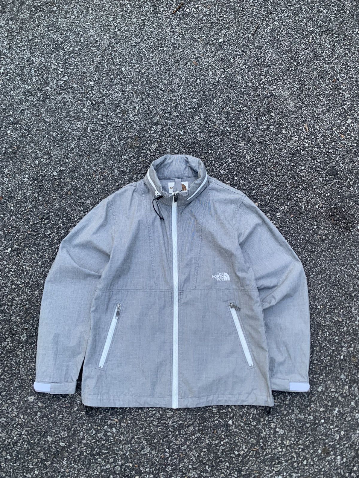 The North Face 🥷The North Face Grey Jacket (WOMAN S) Size US S / EU 44-46 / 1 - 2 Thumbnail