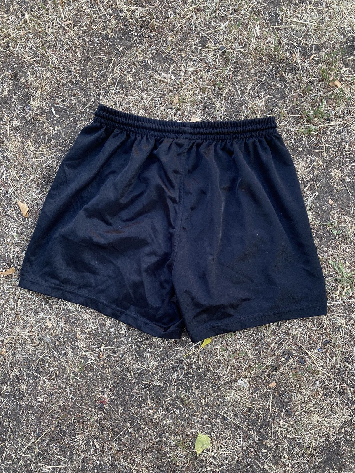 Lotto Sport Vintage Lotto AC Milan shorts streetwear y2k casual size XL Size US 36 / EU 52 - 2 Thumbnail