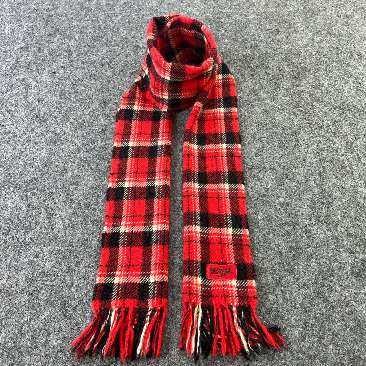 Vintage MOSCHINO SCARVES / MUFFLER / NECKWEAR T373 Size ONE SIZE - 1 Thumbnail