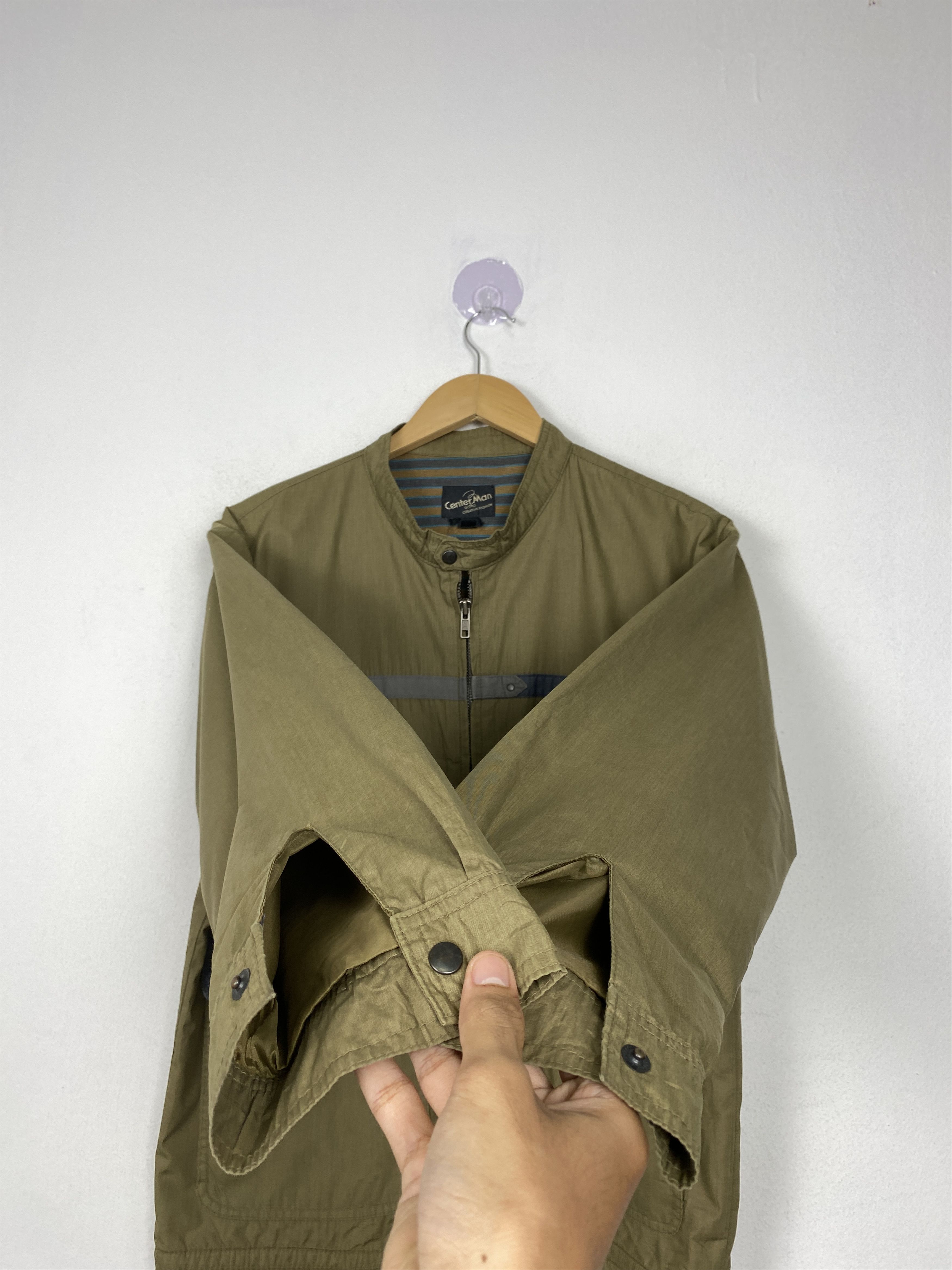 Japanese Brand Vintage CENTERMAN Zip Up Windbreaker TJ0217 Size US M / EU 48-50 / 2 - 3 Thumbnail
