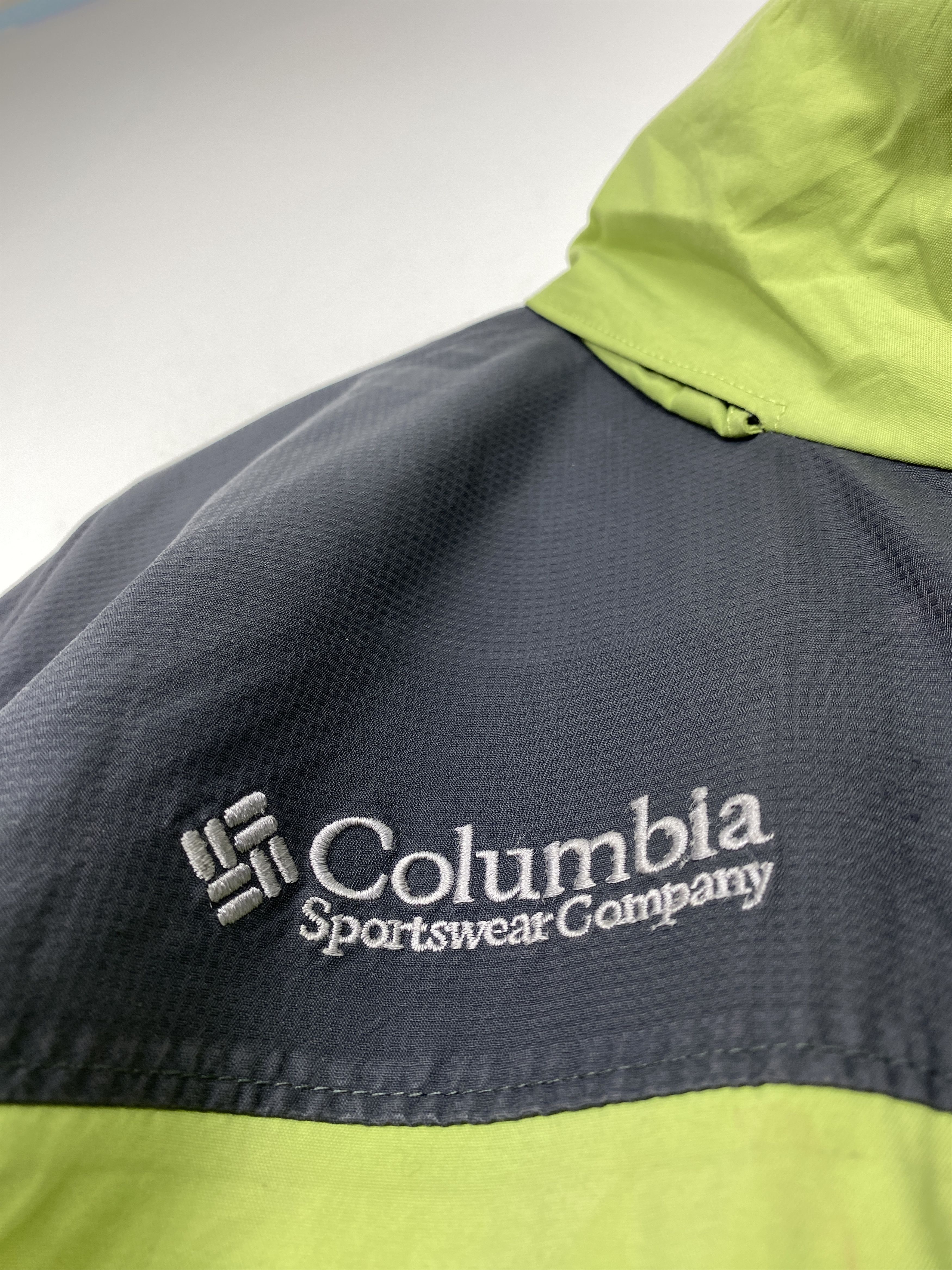 Columbia Vintage COLUMBIA Zip Up Green Light Jacket Size US M / EU 48-50 / 2 - 10 Thumbnail