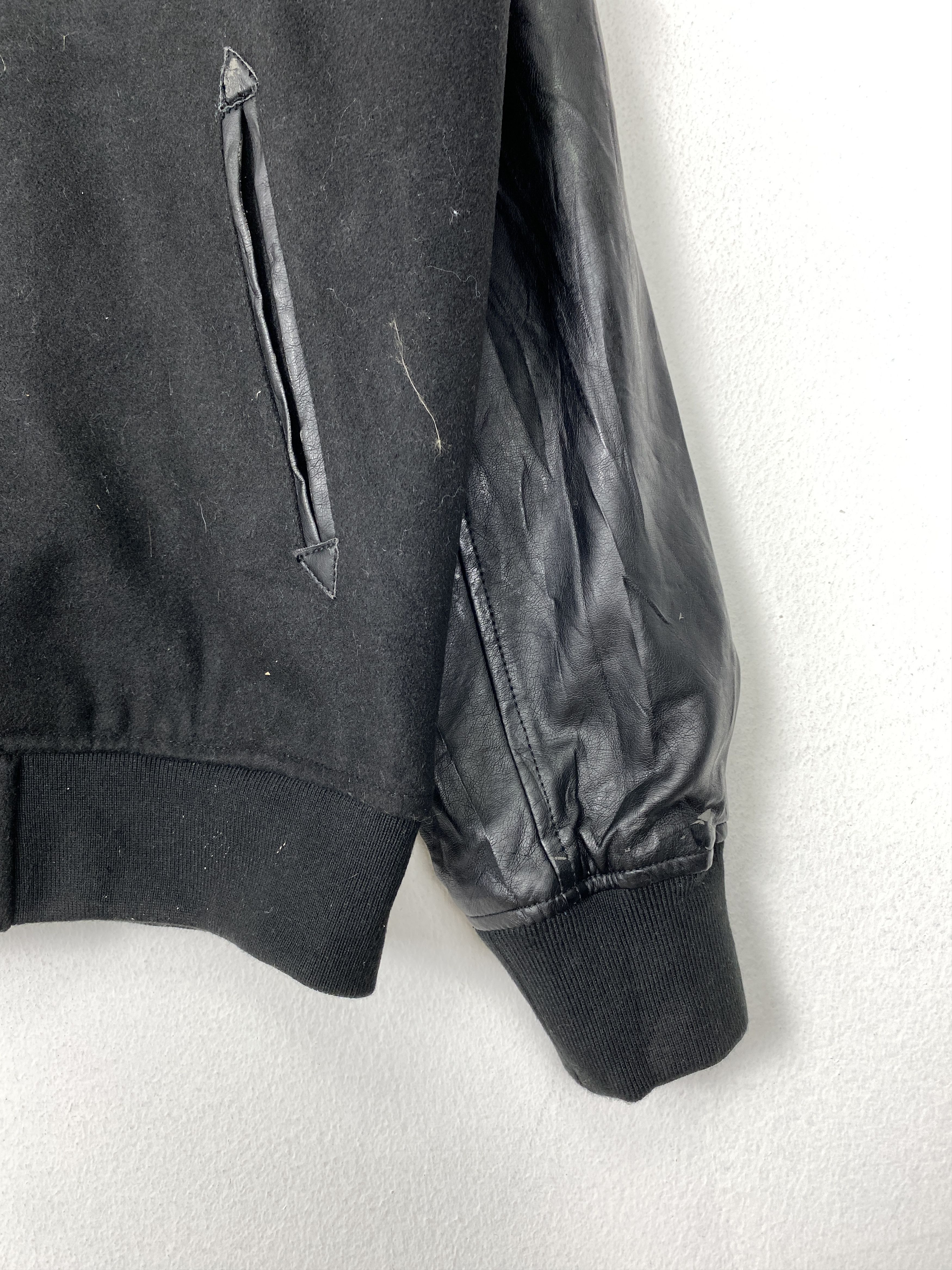 Japanese Brand Vintage Nylaus Button Up Black Wool Varsity Jacket Size US L / EU 52-54 / 3 - 7 Thumbnail