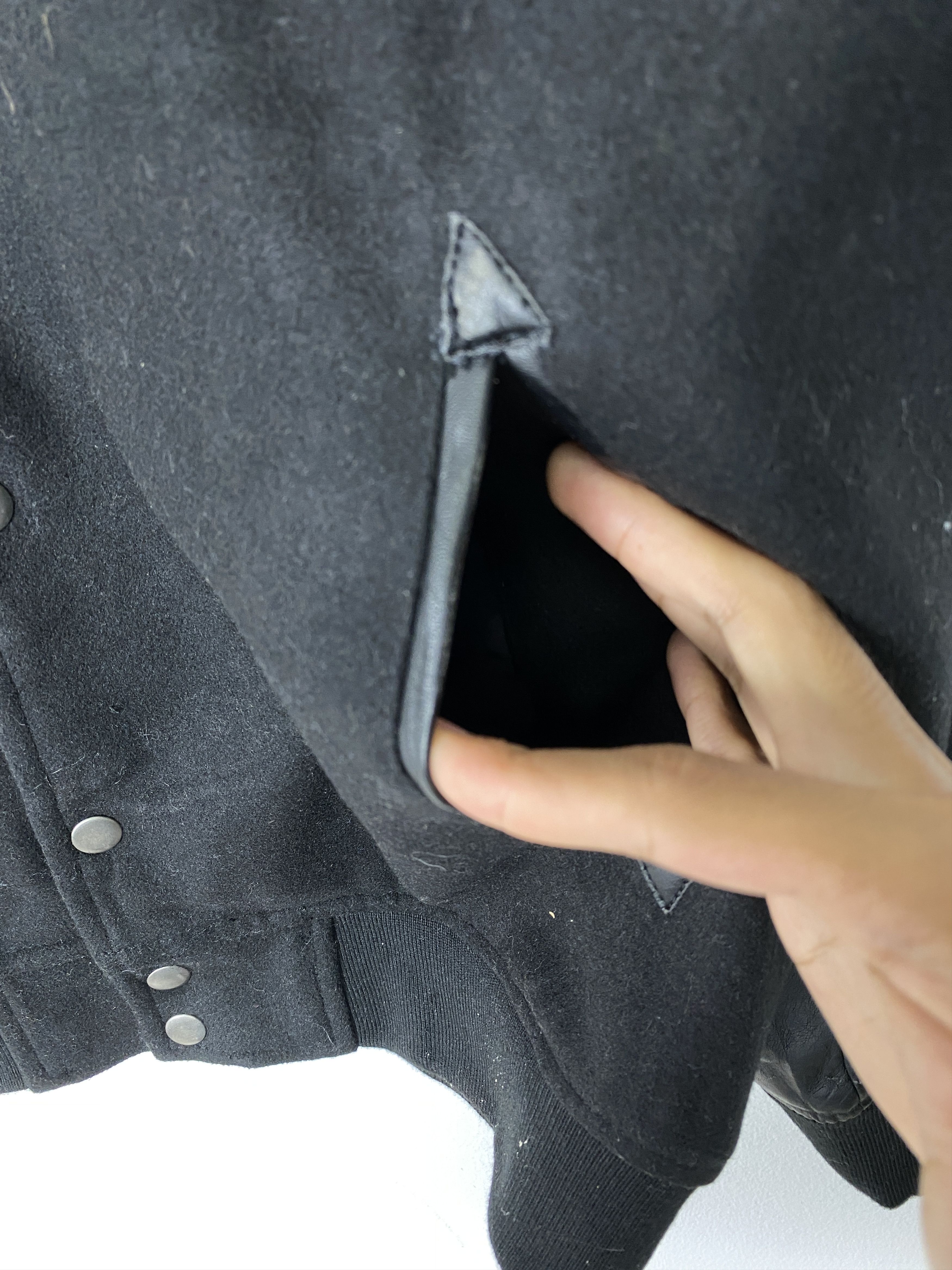 Japanese Brand Vintage Nylaus Button Up Black Wool Varsity Jacket Size US L / EU 52-54 / 3 - 8 Thumbnail