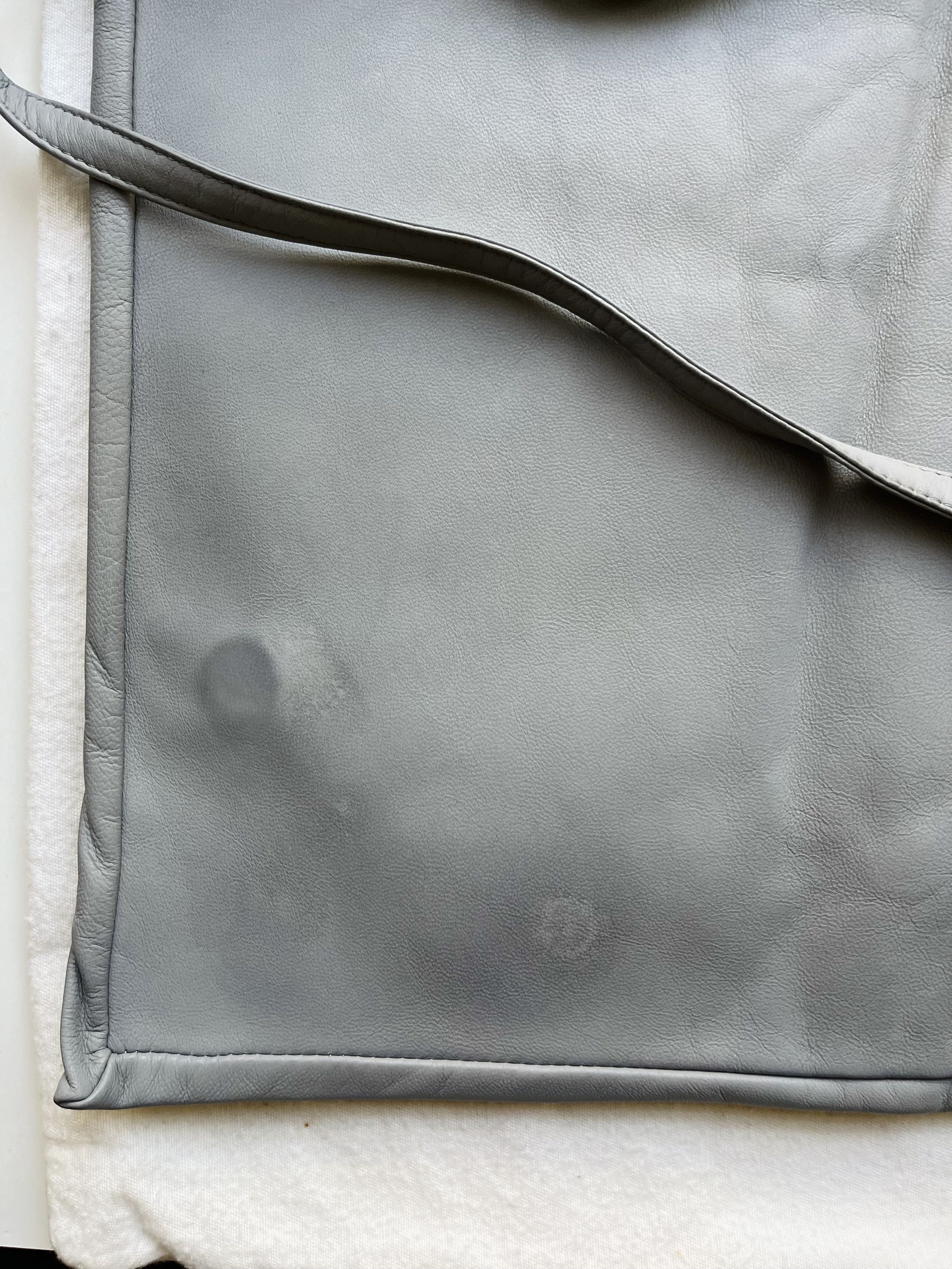 Maison Margiela MARTIN MARGIELA 2011 PRE-FALL OVERSIZED PILLOW CLUTCH Size ONE SIZE - 14 Thumbnail
