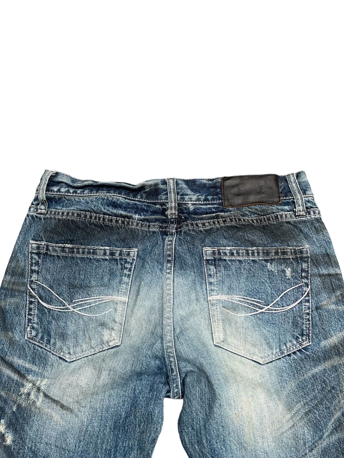 Japanese Brand Japanese CavariA Distresed Denim Size US 31 - 15 Thumbnail