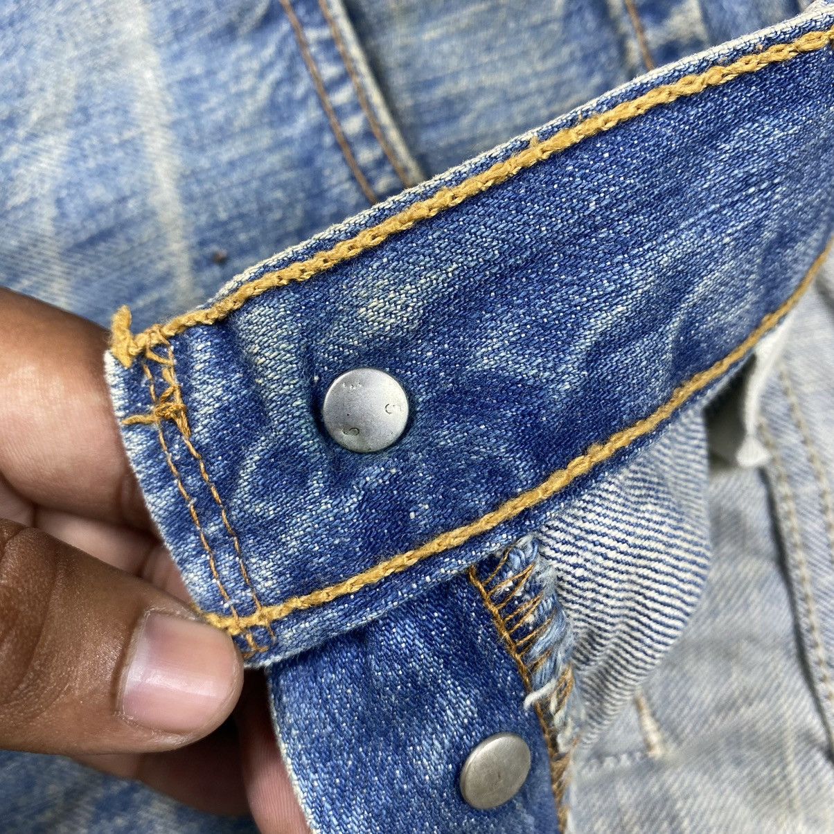 Levi's Vintage Levi’s 501 Japan Distressed Denim Size US 33 - 5 Thumbnail