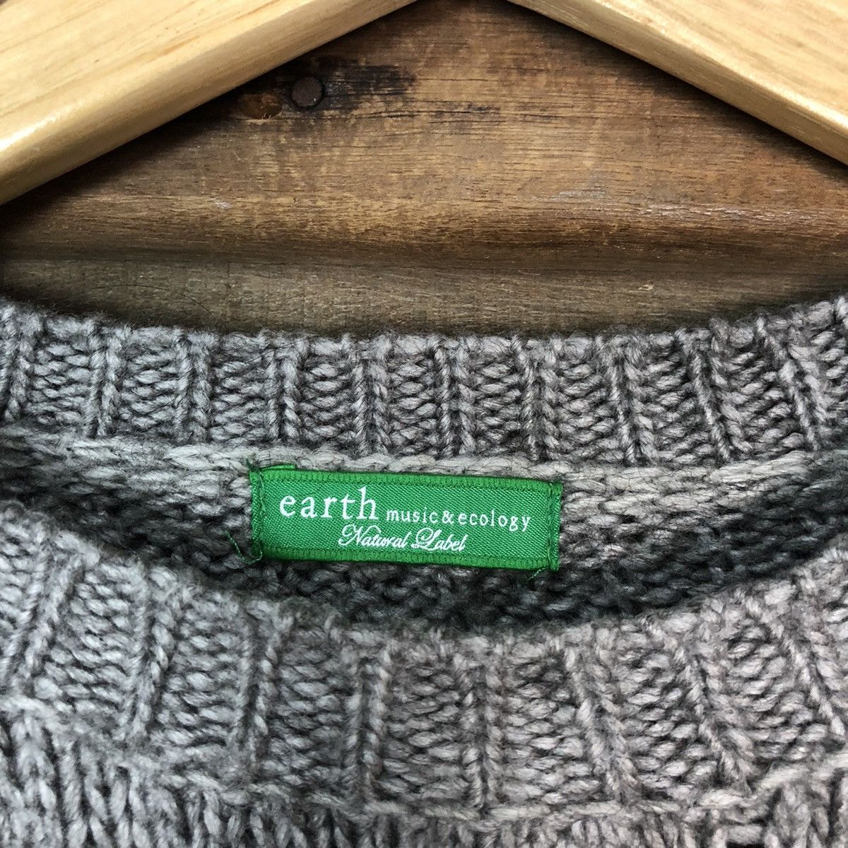 Aran Isles Knitwear × Japanese Brand × Vintage Earth & Music Ecology Grey Knitwear sweatshirt #378B Size US XS / EU 42 / 0 - 8 Thumbnail
