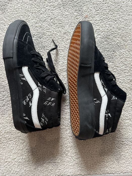 Supreme vans eat me clearance sk8 mid