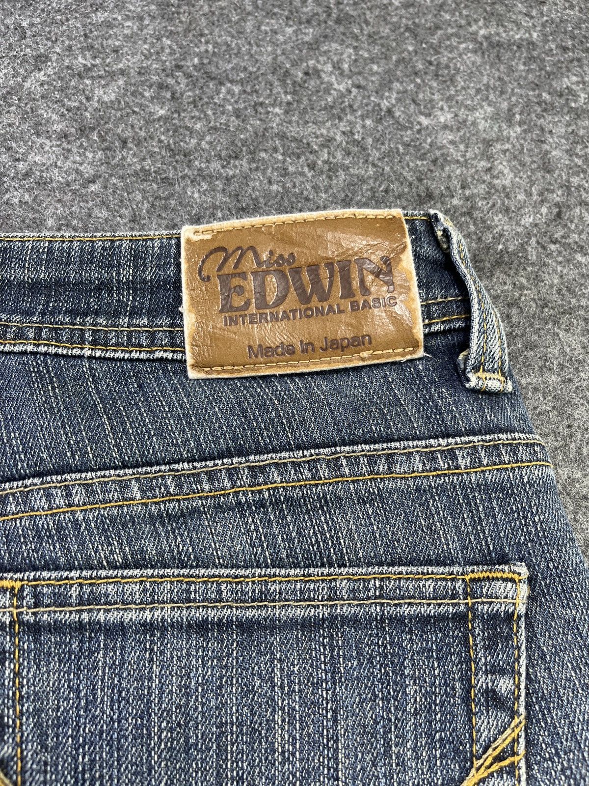 Edwin × Vintage Vintage Miss Edwin 503 L Blue Wash Jeans - J932 Size 30" / US 8 / IT 44 - 11 Thumbnail