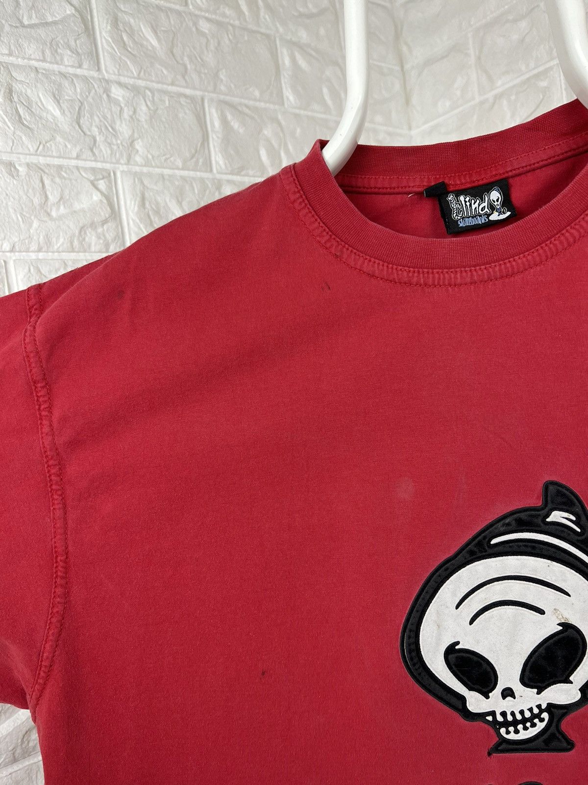 Hook-Ups × Shorty's Skateboards × Vintage Vintage 90s Blind Skateboards Tee Size US L / EU 52-54 / 3 - 5 Thumbnail