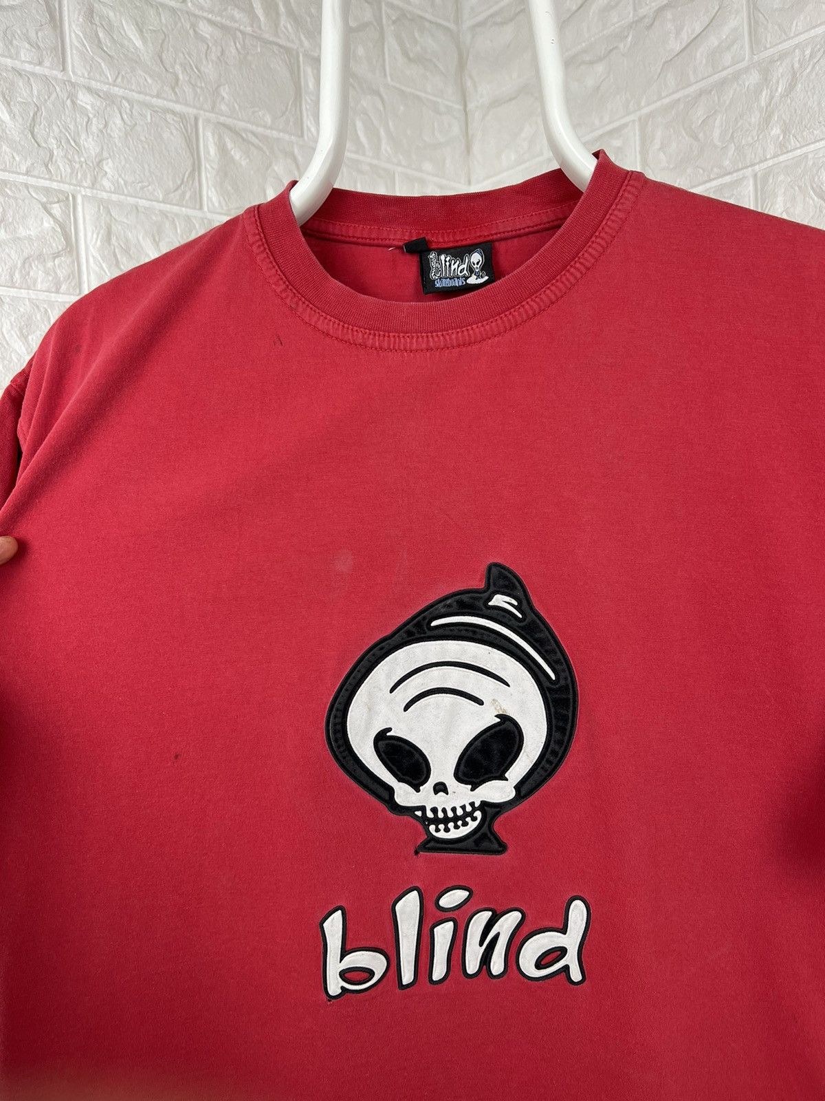 Hook-Ups × Shorty's Skateboards × Vintage Vintage 90s Blind Skateboards Tee Size US L / EU 52-54 / 3 - 3 Thumbnail