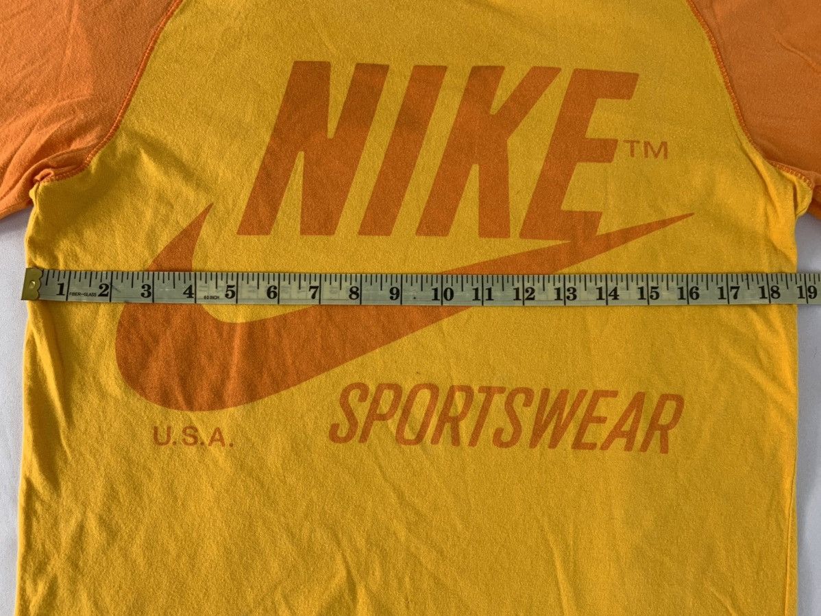 Nike Hype Nike Usa Sportswear Big Swoosh Logo Unisex Tee Size US S / EU 44-46 / 1 - 12 Thumbnail