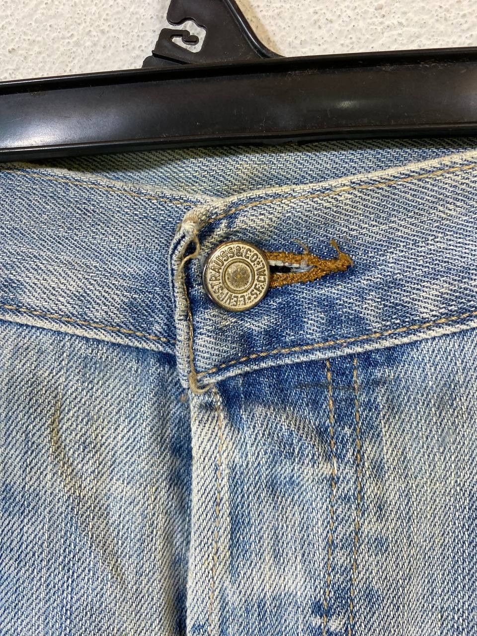Levi's vintage levis 501 distressed denim Size US 39 - 10 Thumbnail